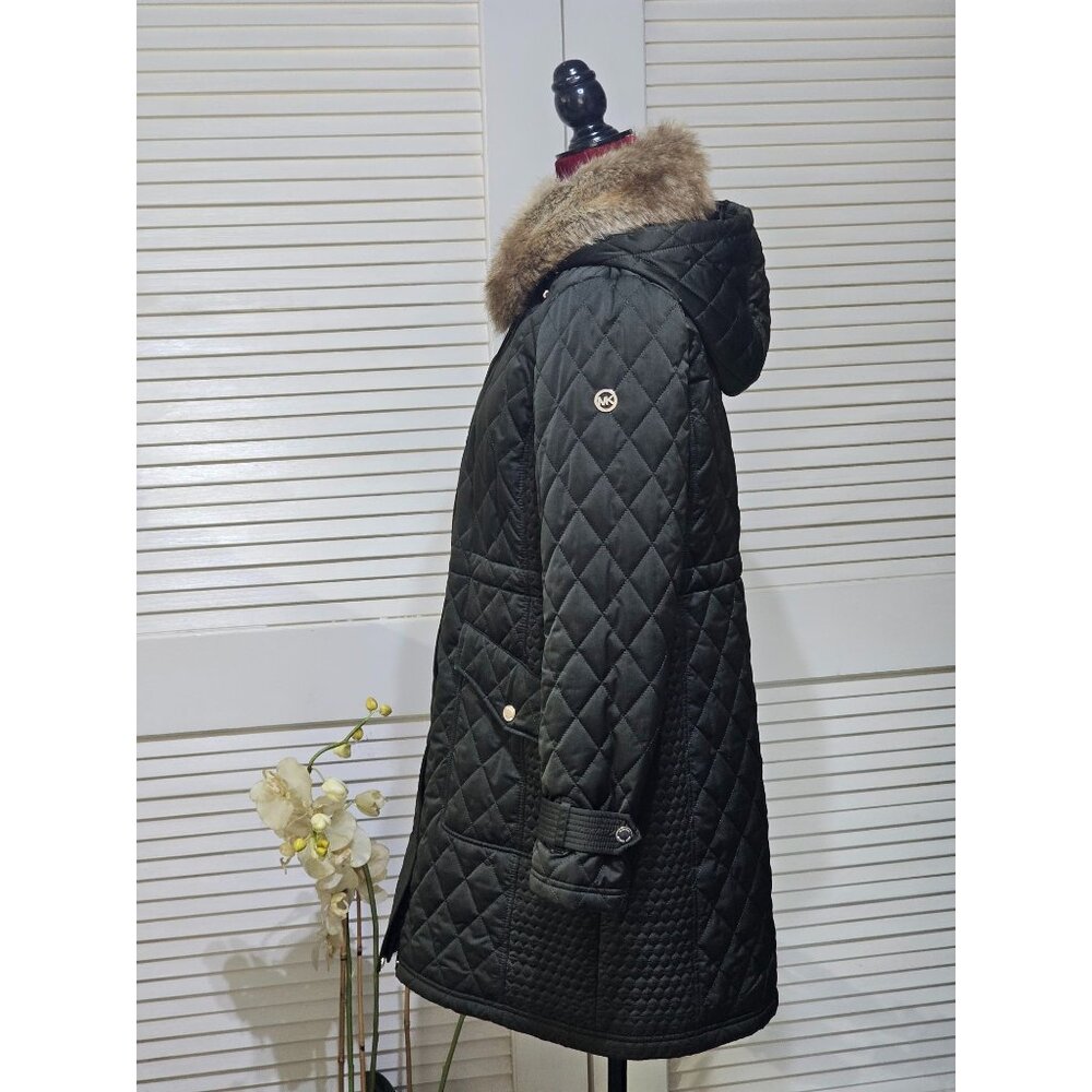 Michael Kors Women's Green Quilted Coat Jacket With Faux Fur Collar M 2755 - Picture 4 of 14
